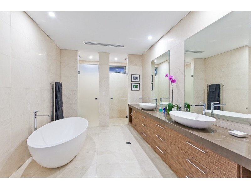 17 Kildare Road, Floreat WA 6014