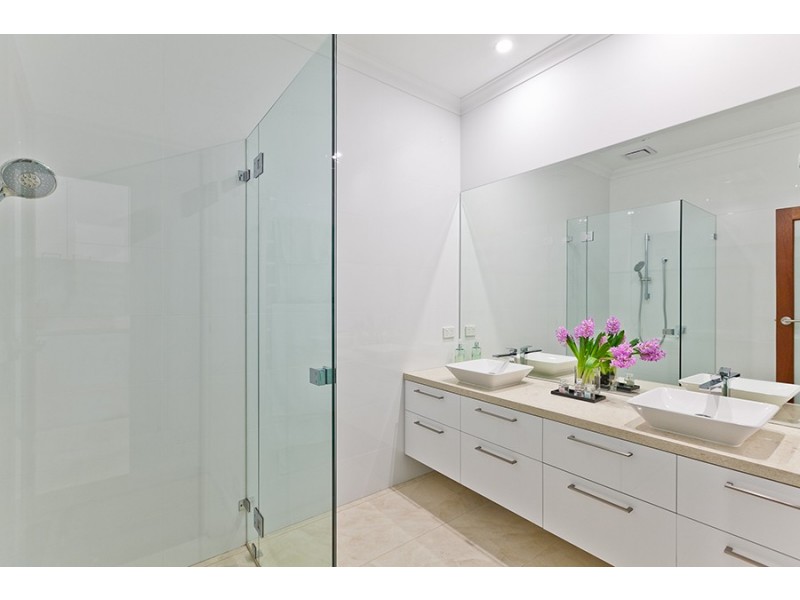 17 Kildare Road, Floreat WA 6014