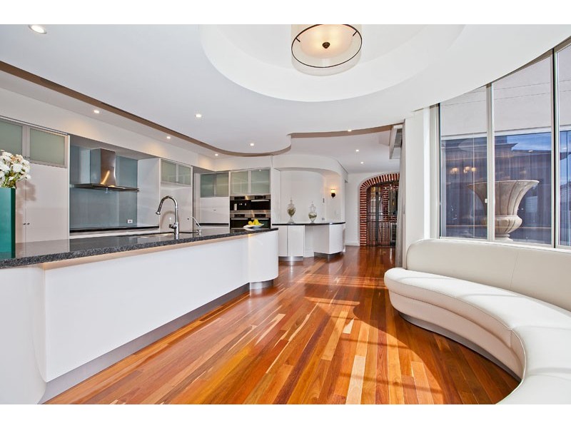 36 Hobbs Avenue, Dalkeith WA 6009