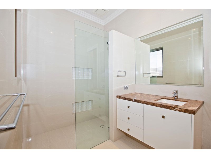 36 Hobbs Avenue, Dalkeith WA 6009