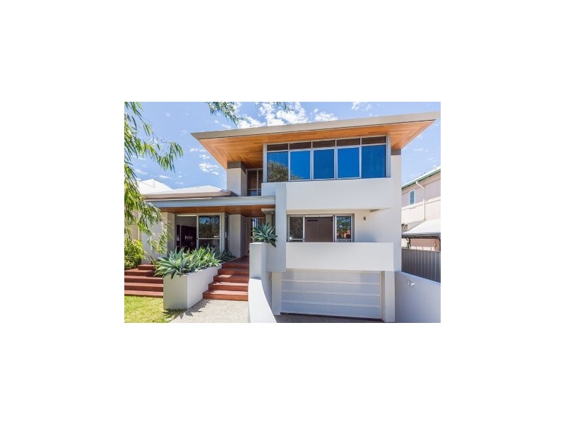 8 Dunbar Road, Claremont WA 6010