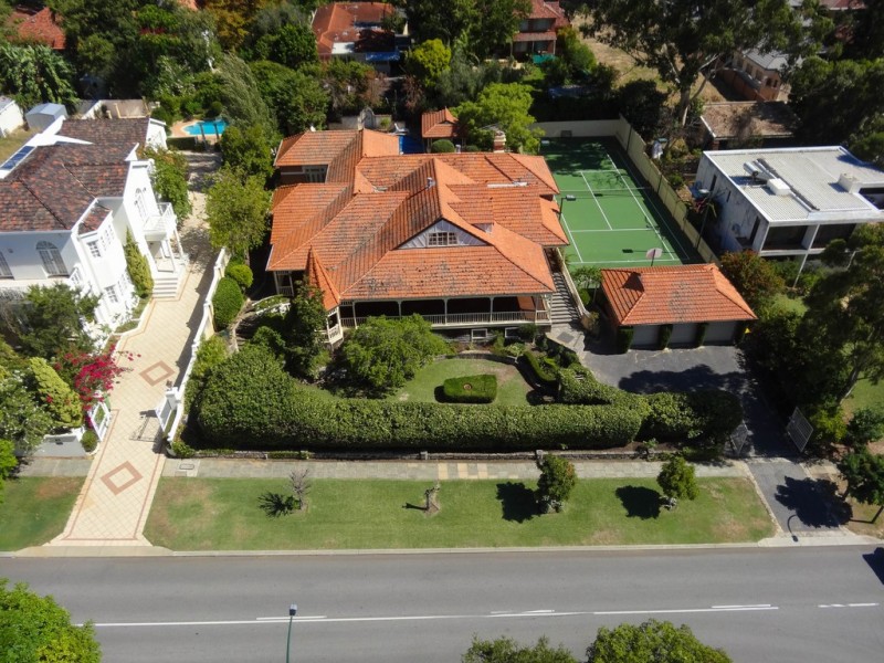 61 The Avenue, Nedlands WA 6009