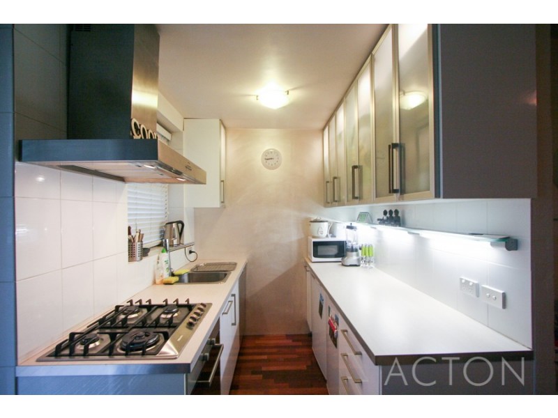 8/14 McNamara Way, Cottesloe WA 6011