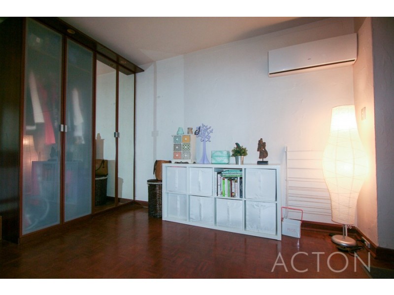 8/14 McNamara Way, Cottesloe WA 6011