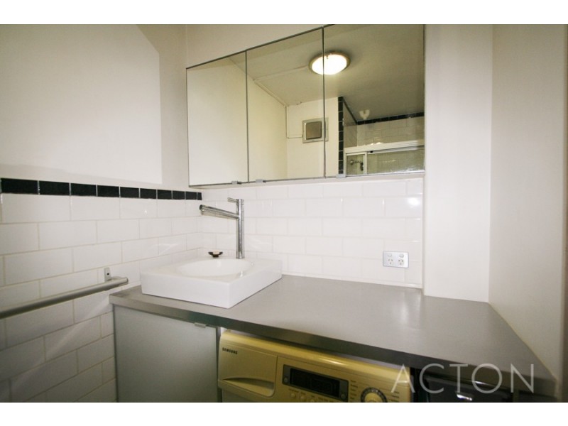 8/14 McNamara Way, Cottesloe WA 6011