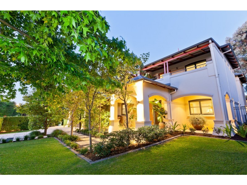 30 Vincent Street, Nedlands WA 6009