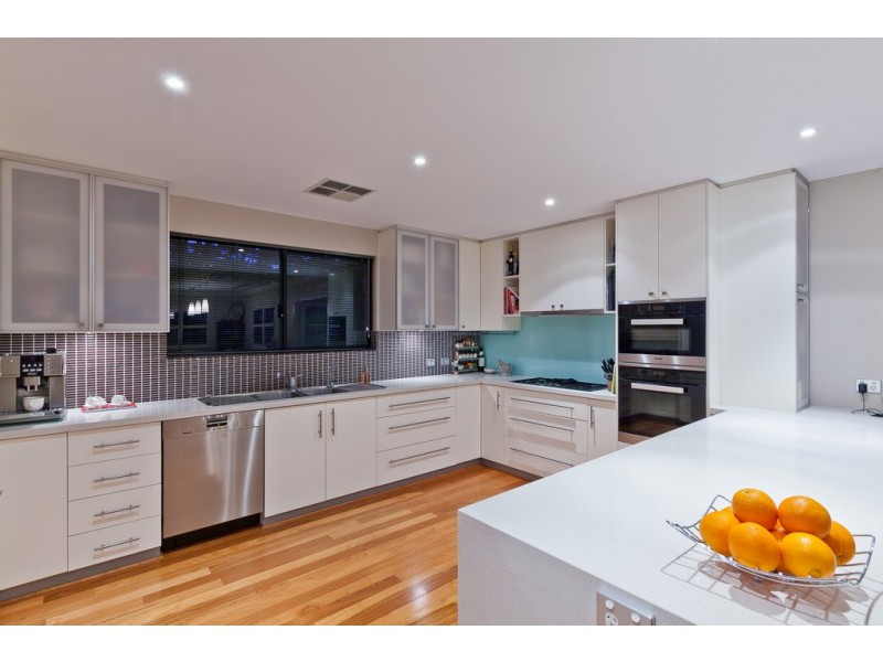 30 Vincent Street, Nedlands WA 6009