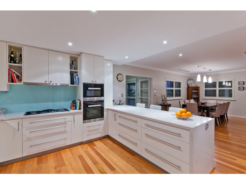 30 Vincent Street, Nedlands WA 6009