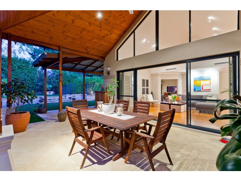 30 Vincent Street, Nedlands WA 6009