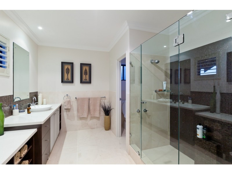 30 Vincent Street, Nedlands WA 6009