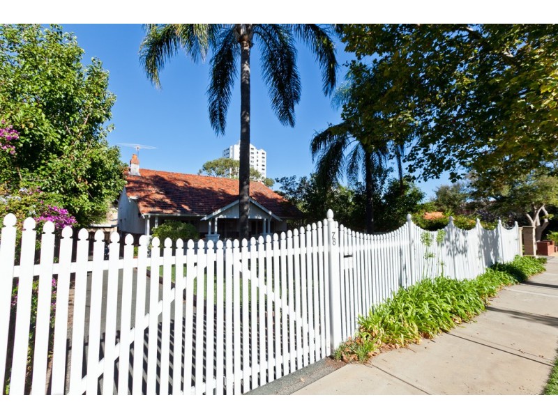 78 Bay View Terrace, Claremont WA 6010