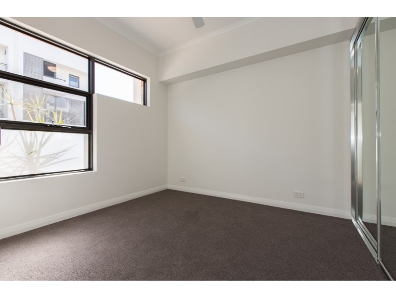 1/9 Athletes Parade, Floreat WA 6014