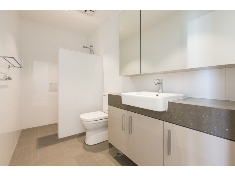 1/9 Athletes Parade, Floreat WA 6014