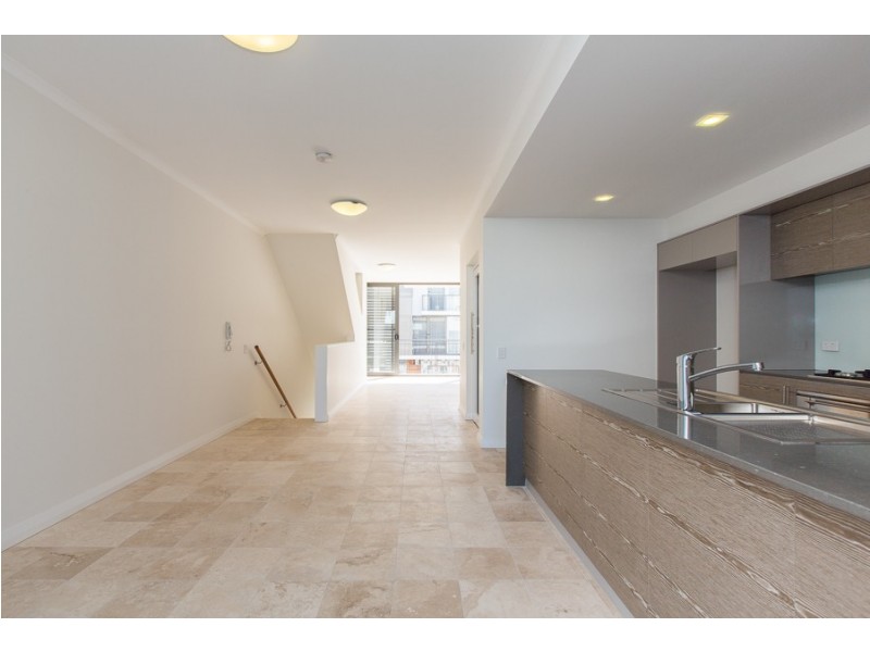 1/9 Athletes Parade, Floreat WA 6014