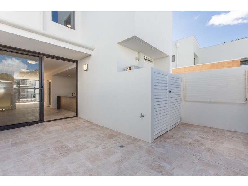 1/9 Athletes Parade, Floreat WA 6014