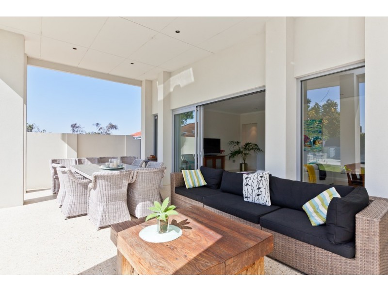 60 Evandale Street, Floreat WA 6014