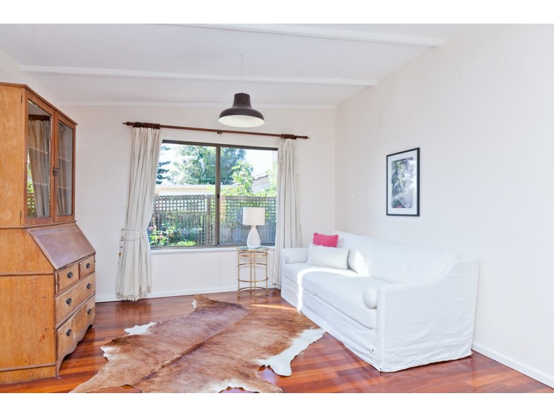 37 Louise Street, Nedlands WA 6009