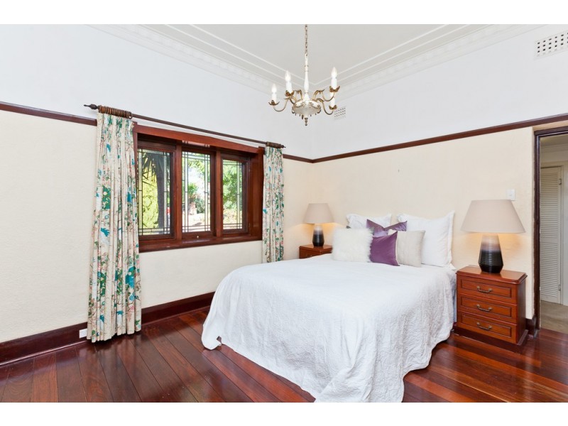 37 Louise Street, Nedlands WA 6009