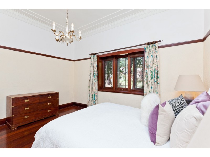 37 Louise Street, Nedlands WA 6009