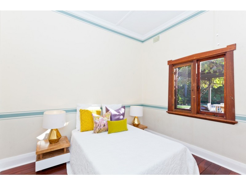 37 Louise Street, Nedlands WA 6009