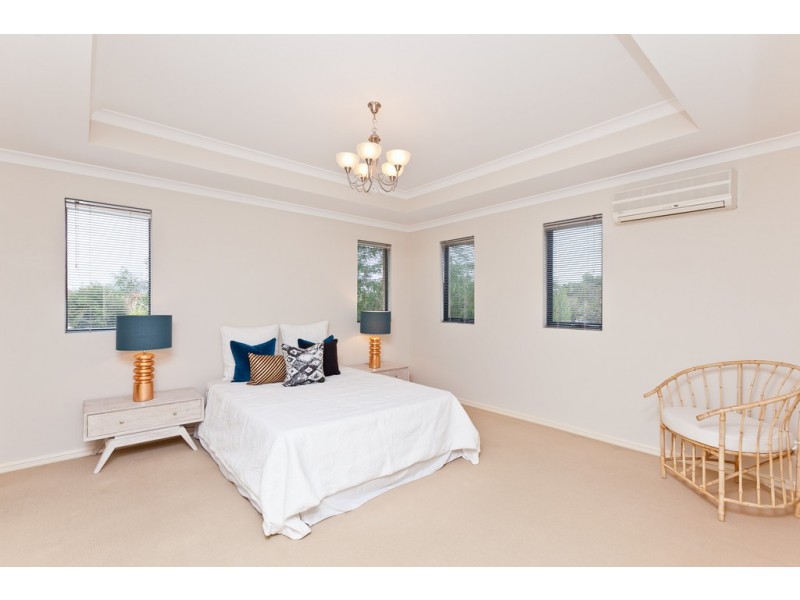 32 Lantana Avenue, Mount Claremont WA 6010