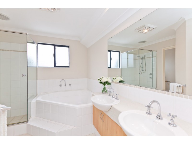 32 Lantana Avenue, Mount Claremont WA 6010