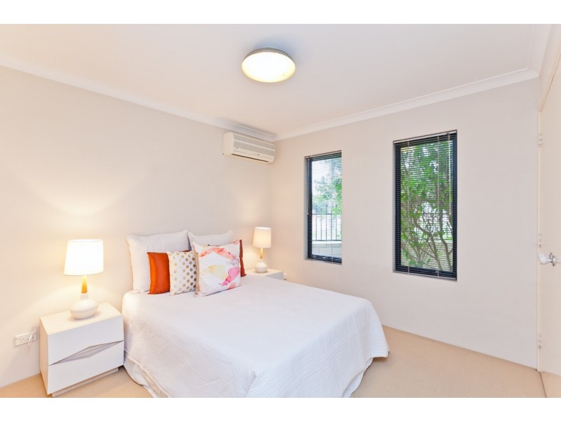 32 Lantana Avenue, Mount Claremont WA 6010