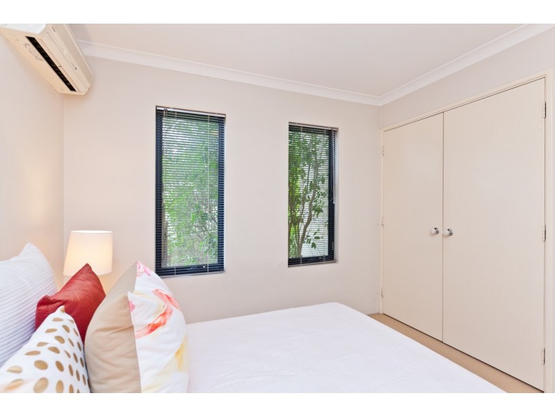 32 Lantana Avenue, Mount Claremont WA 6010