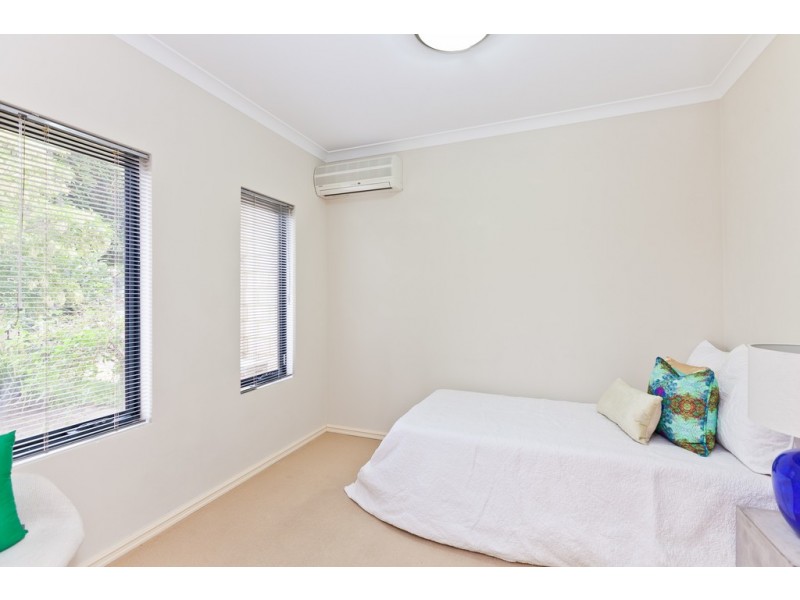 32 Lantana Avenue, Mount Claremont WA 6010