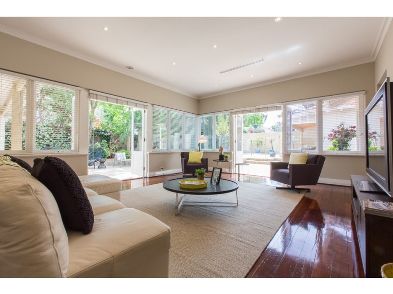 86 Florence Road, Dalkeith WA 6009