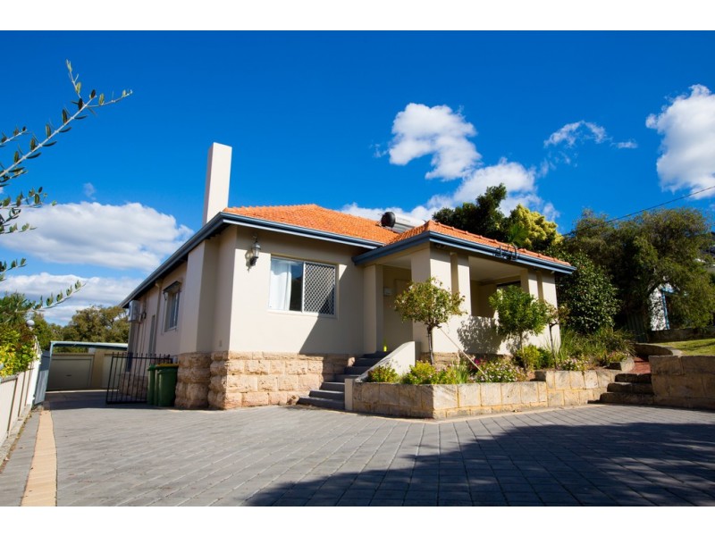 7 Whitfeld Street, Floreat WA 6014