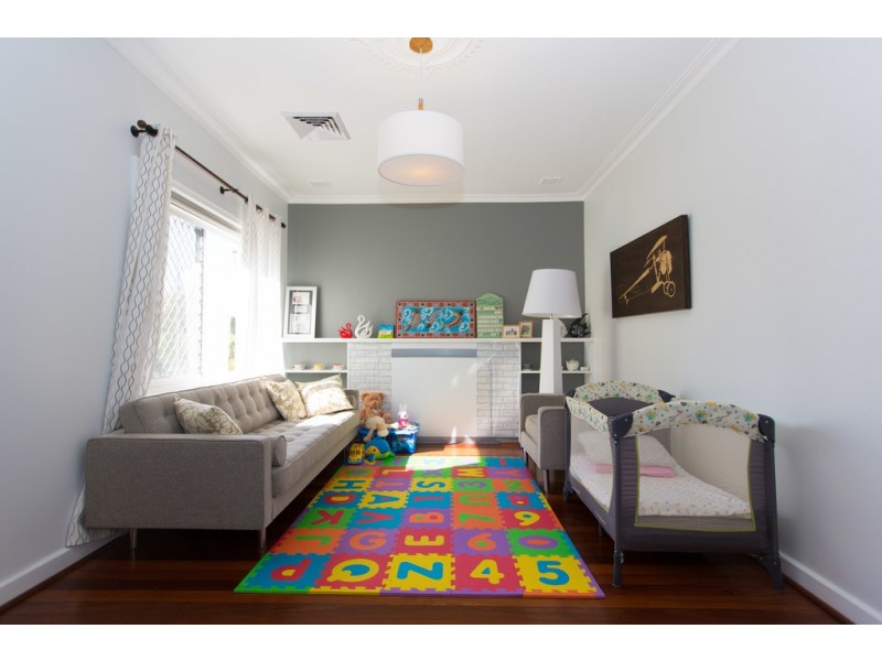 7 Whitfeld Street, Floreat WA 6014