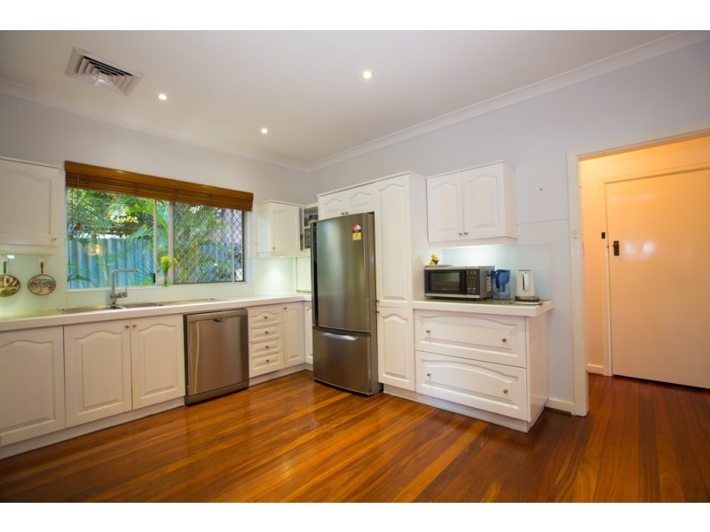 7 Whitfeld Street, Floreat WA 6014