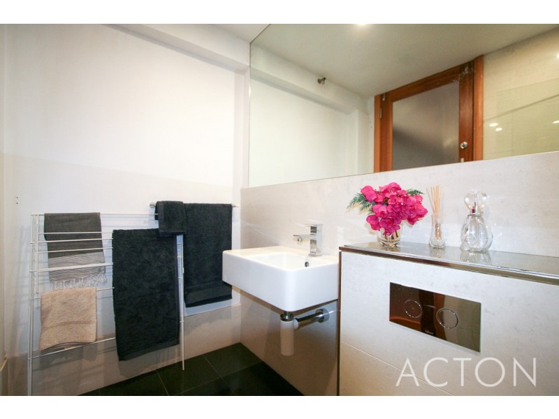 7/14 McNamara Way, Cottesloe WA 6011