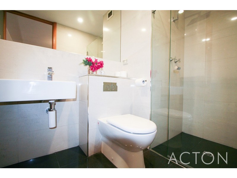 7/14 McNamara Way, Cottesloe WA 6011