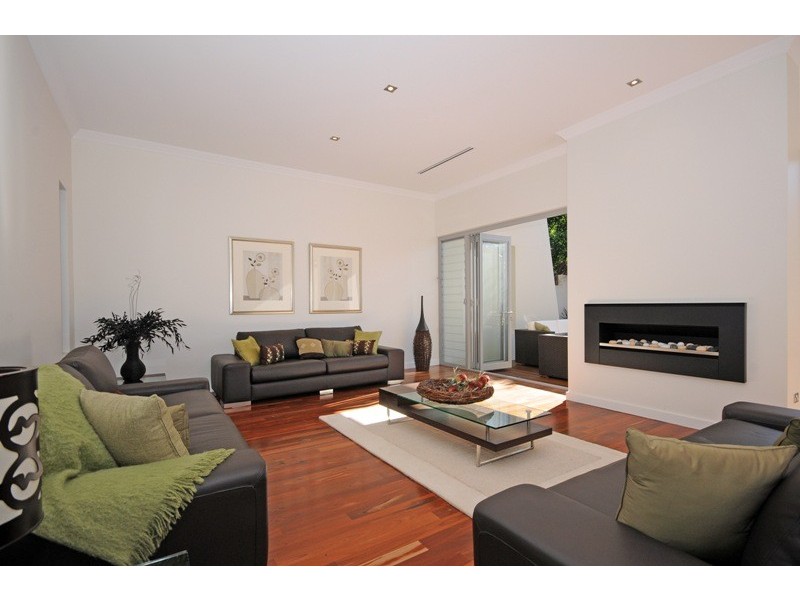 24 Jameson Street, Mosman Park WA 6012