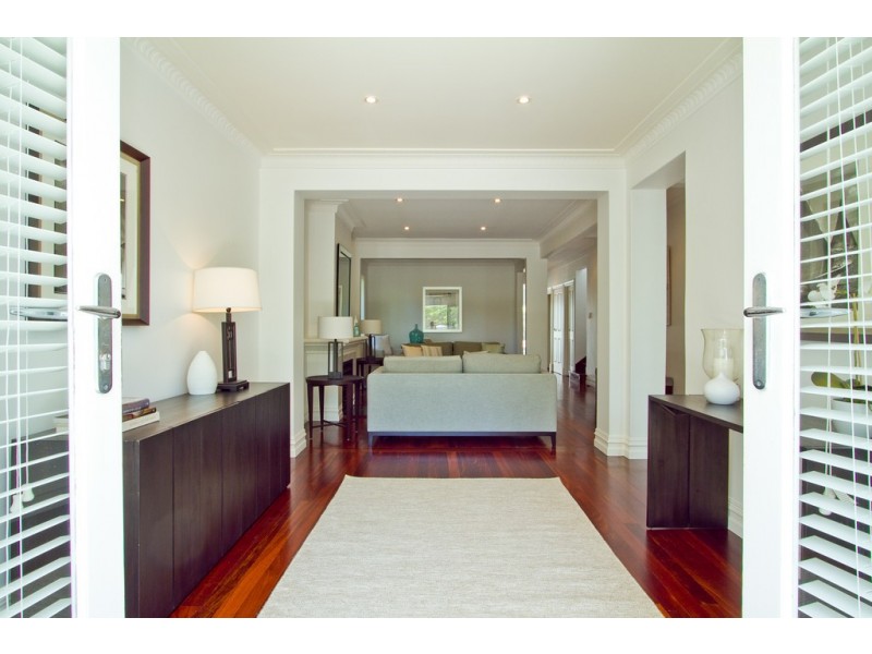 16 Caxton Road, Claremont WA 6010