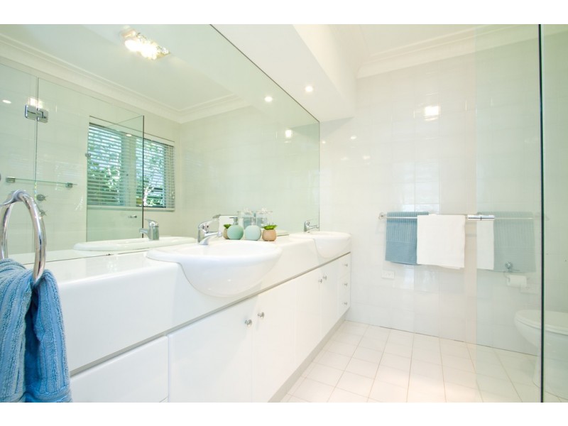 16 Caxton Road, Claremont WA 6010