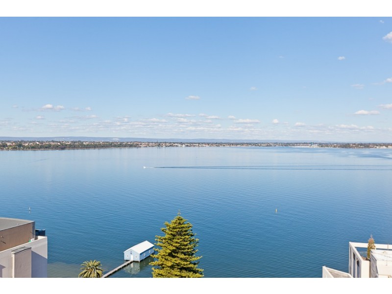 10/6 Wingfield Avenue, Crawley WA 6009