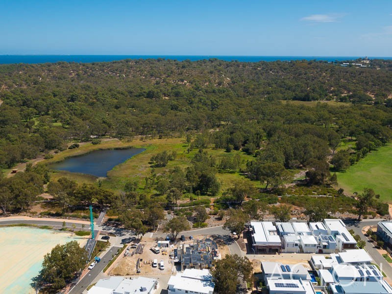 1/2 Champion Crescent, Floreat WA 6014