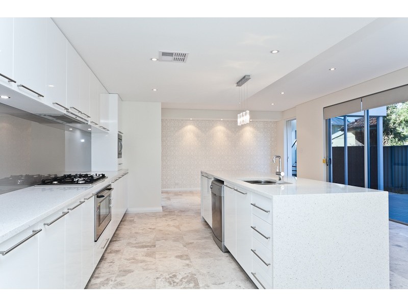 9B Clement Street, Swanbourne WA 6010