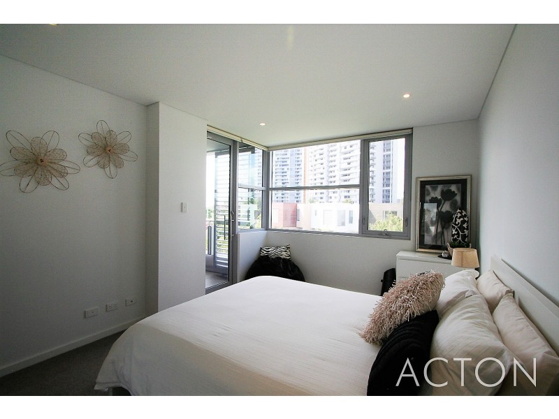 23/39 Bow River Crescent, Burswood WA 6100