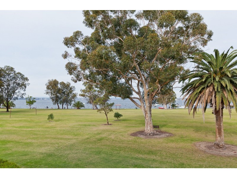 5/22 The Avenue, Crawley WA 6009