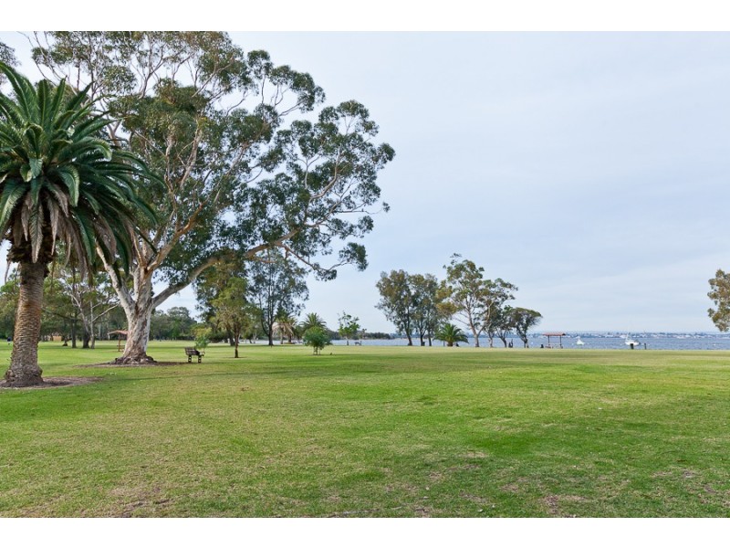 5/22 The Avenue, Crawley WA 6009