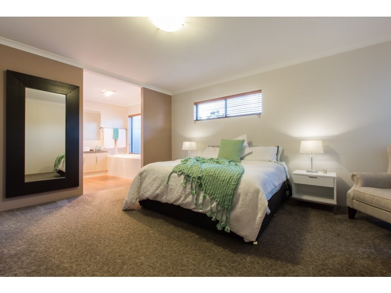 14 Whitfeld Street, Floreat WA 6014