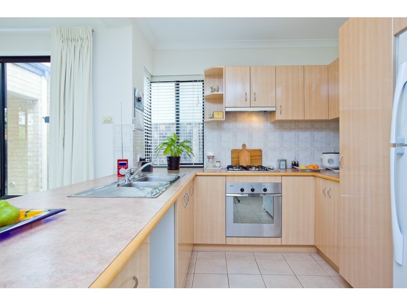 8/116 Matheson Road, Applecross WA 6153