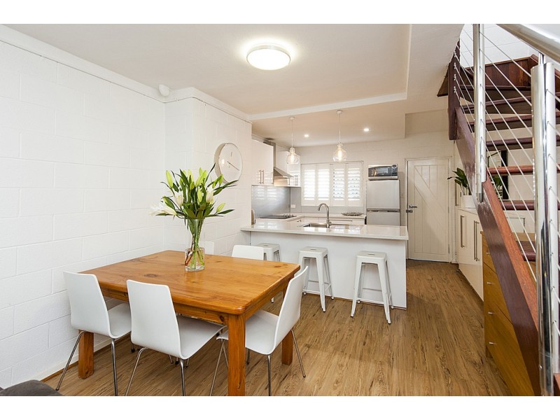 8/149 Fairway, Crawley WA 6009