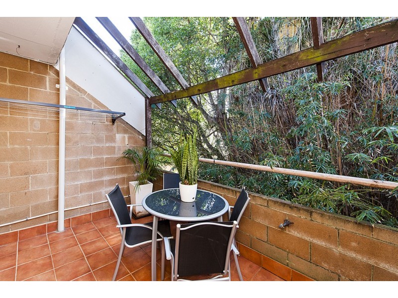 8/149 Fairway, Crawley WA 6009