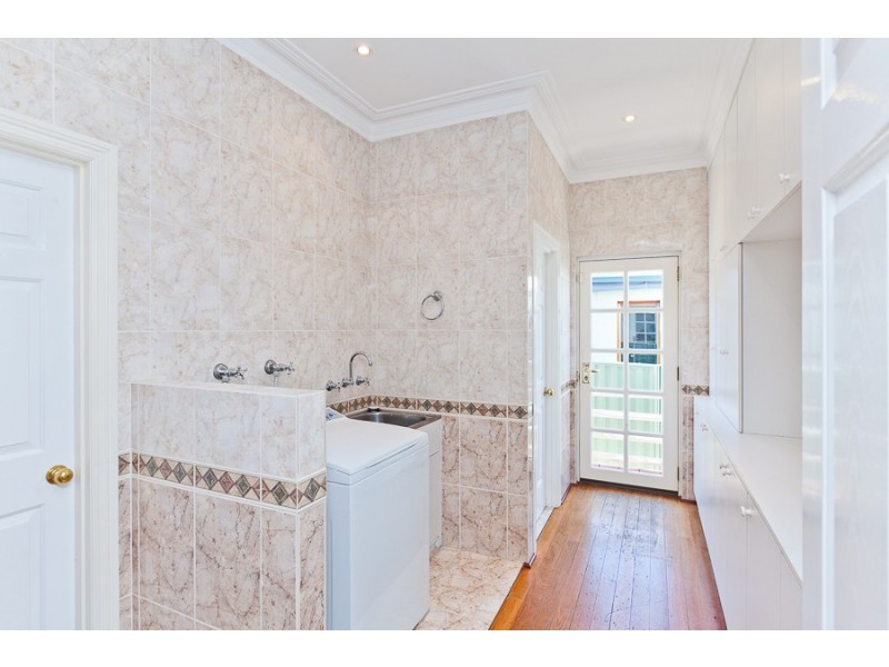 126 Victoria Street, Mosman Park WA 6012