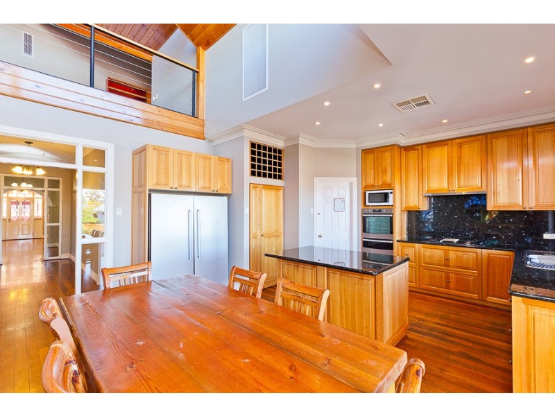 126 Victoria Street, Mosman Park WA 6012